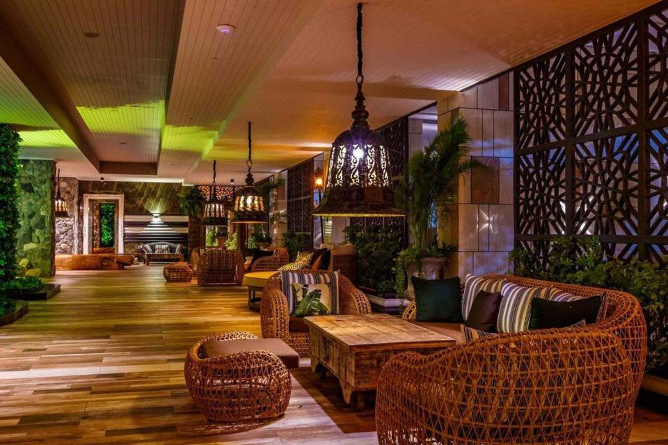 The Riviera Jomtien Studio Sea View High Floorアパートメント エクステリア 写真